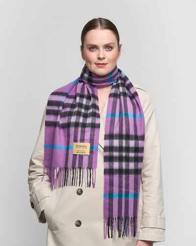 Woolen Elegance: Embracing Iconic Wool Trends with Lucchi Cashmere
