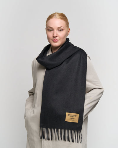Top 10 Luxury Cashmere Scarves for a Stylish Winter