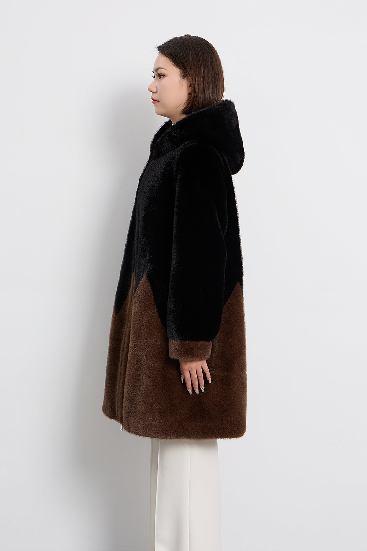 Lucchi Italy Women's Hooded Fur Short Coat - Black/Brown