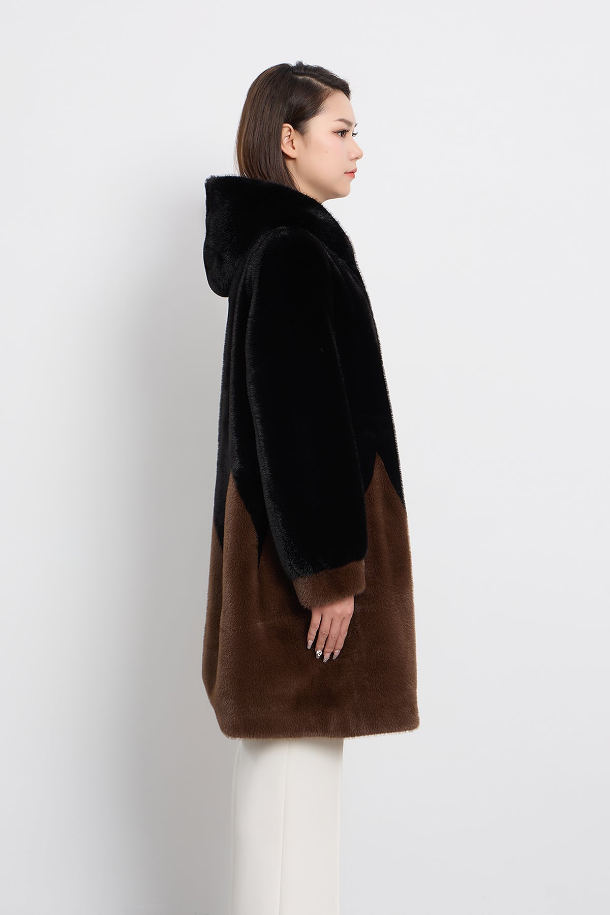 Lucchi Italy Women's Hooded Fur Short Coat - Black/Brown