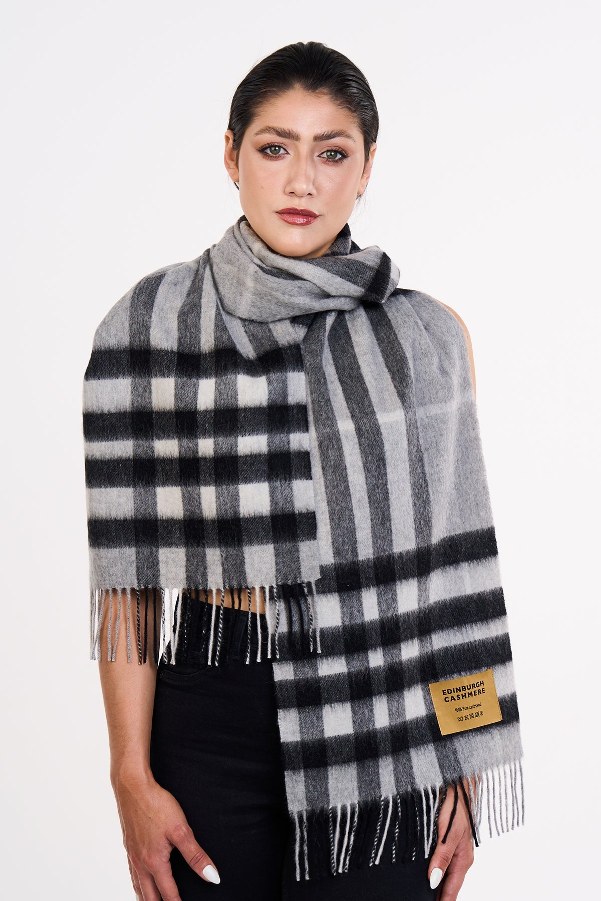 Lucchi Italy Cashmere Wool Scarf DC Check Luxury