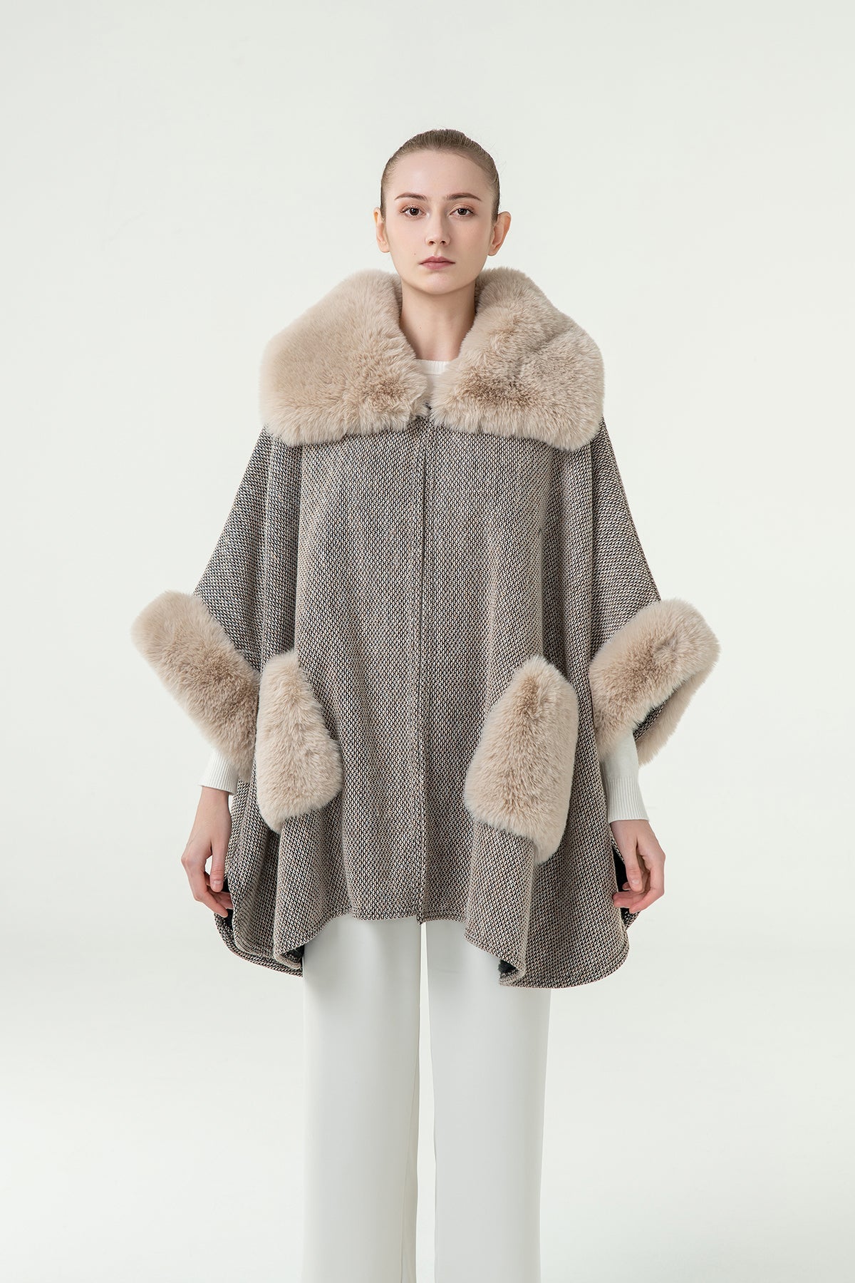 Lucchi Italy Women's Cape - Grey