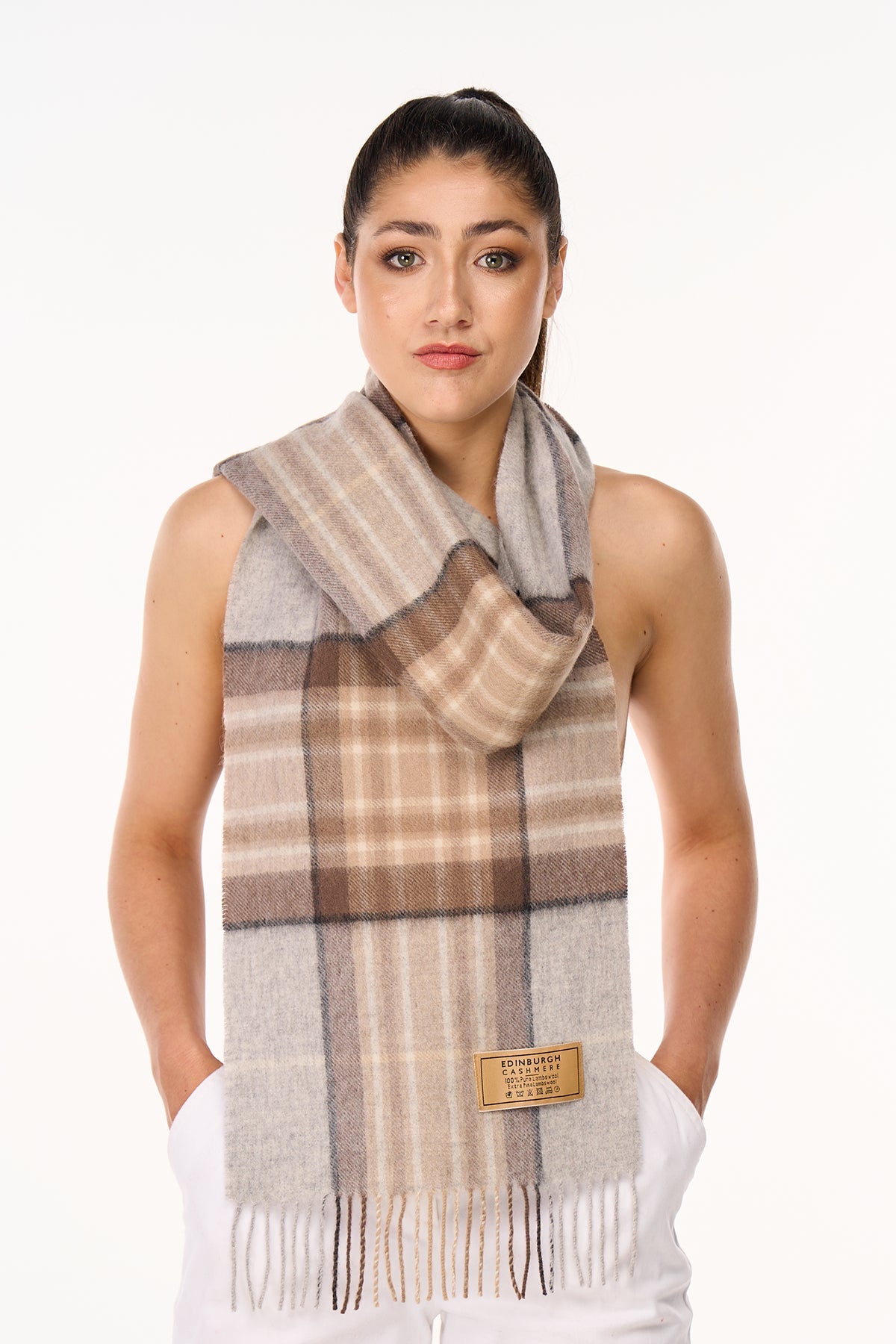 Lucchi Italy Scarf 100% Pure wool Scottish Design MacKellar Tartan
