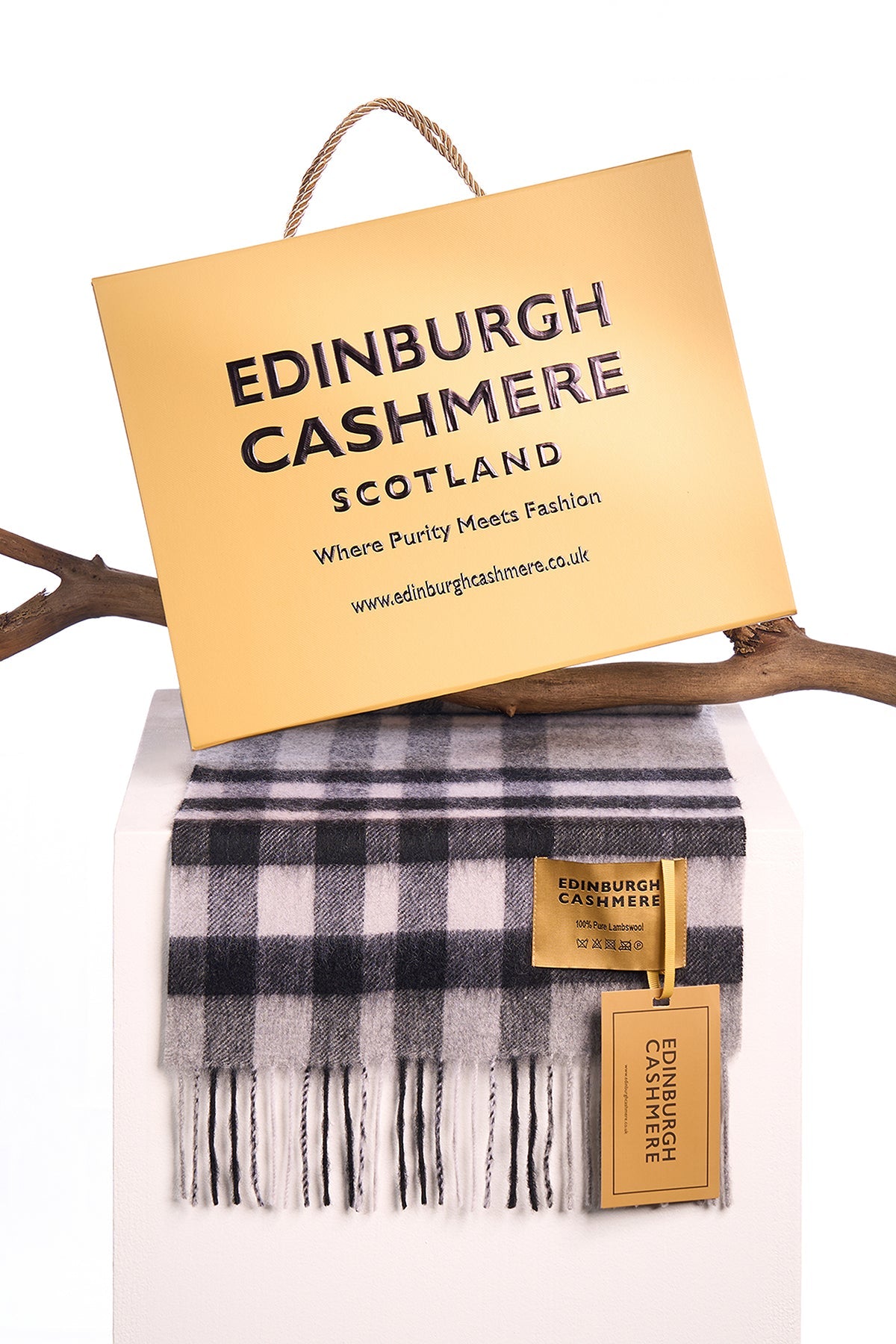 Lucchi Italy Cashmere Wool Scarf DC Check Luxury