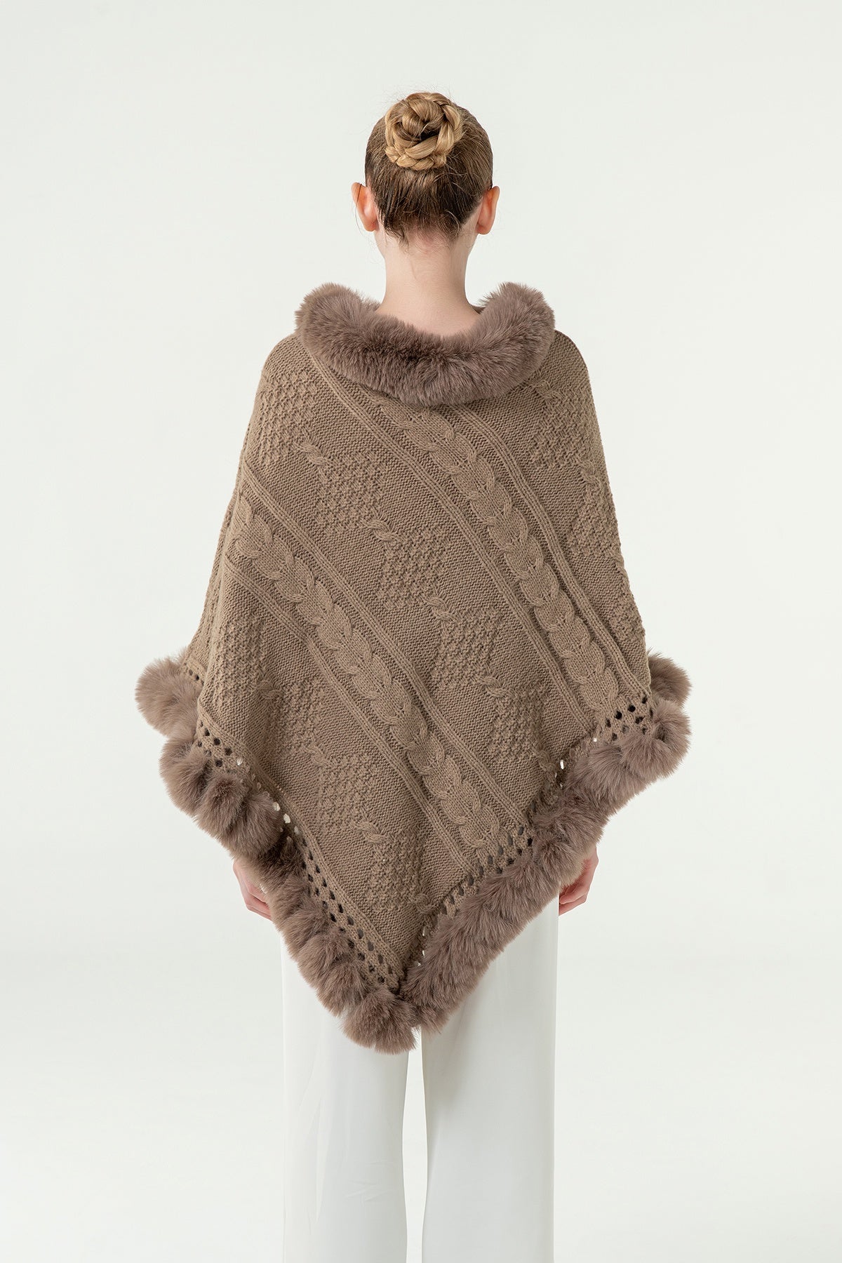Lucchi Italy Women's Poncho - Beige