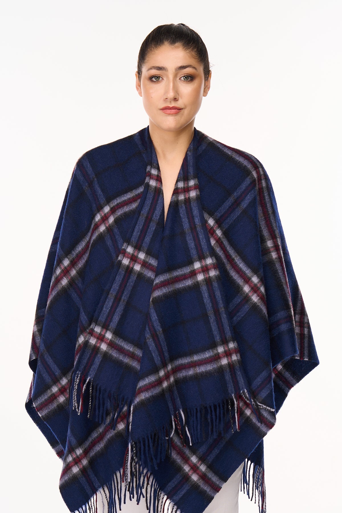Lucchi Italy Cape Scottish Design Poncho 100% Pure Lambs wool