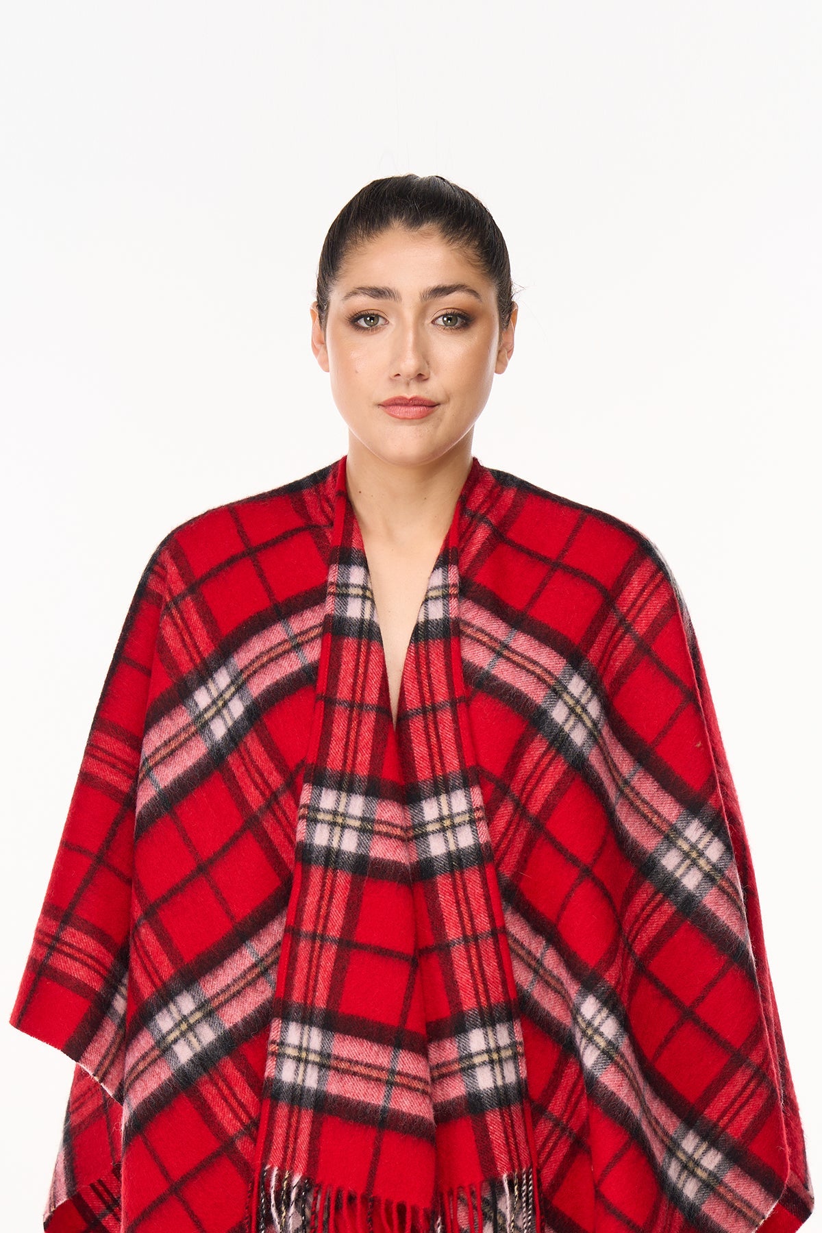 Lucchi Italy Cape Scottish Thomson Red Tartan Poncho 100% Pure Lambs wool