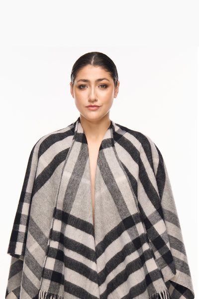 Lucchi Italy Woman's Designer Cape and Poncho DC Check