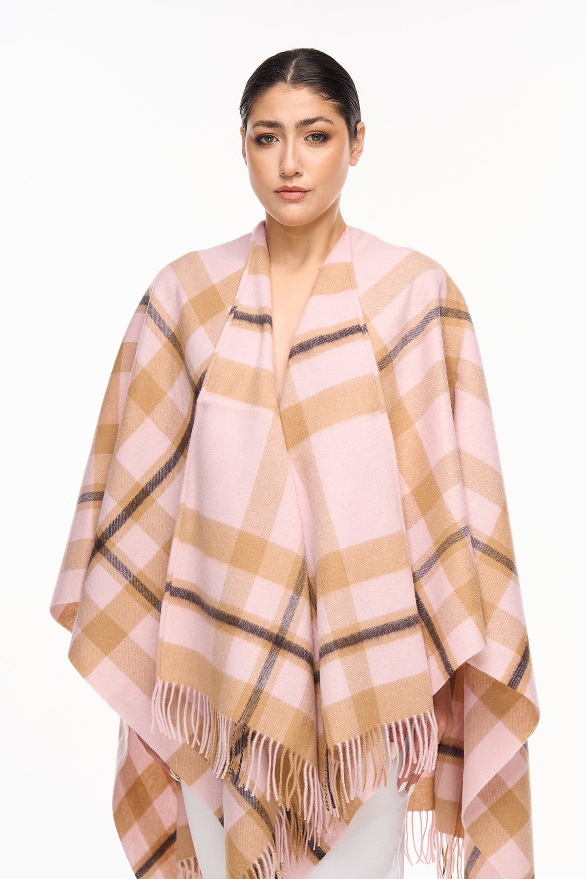 Lucchi Italy Poncho Luxury DC Scott