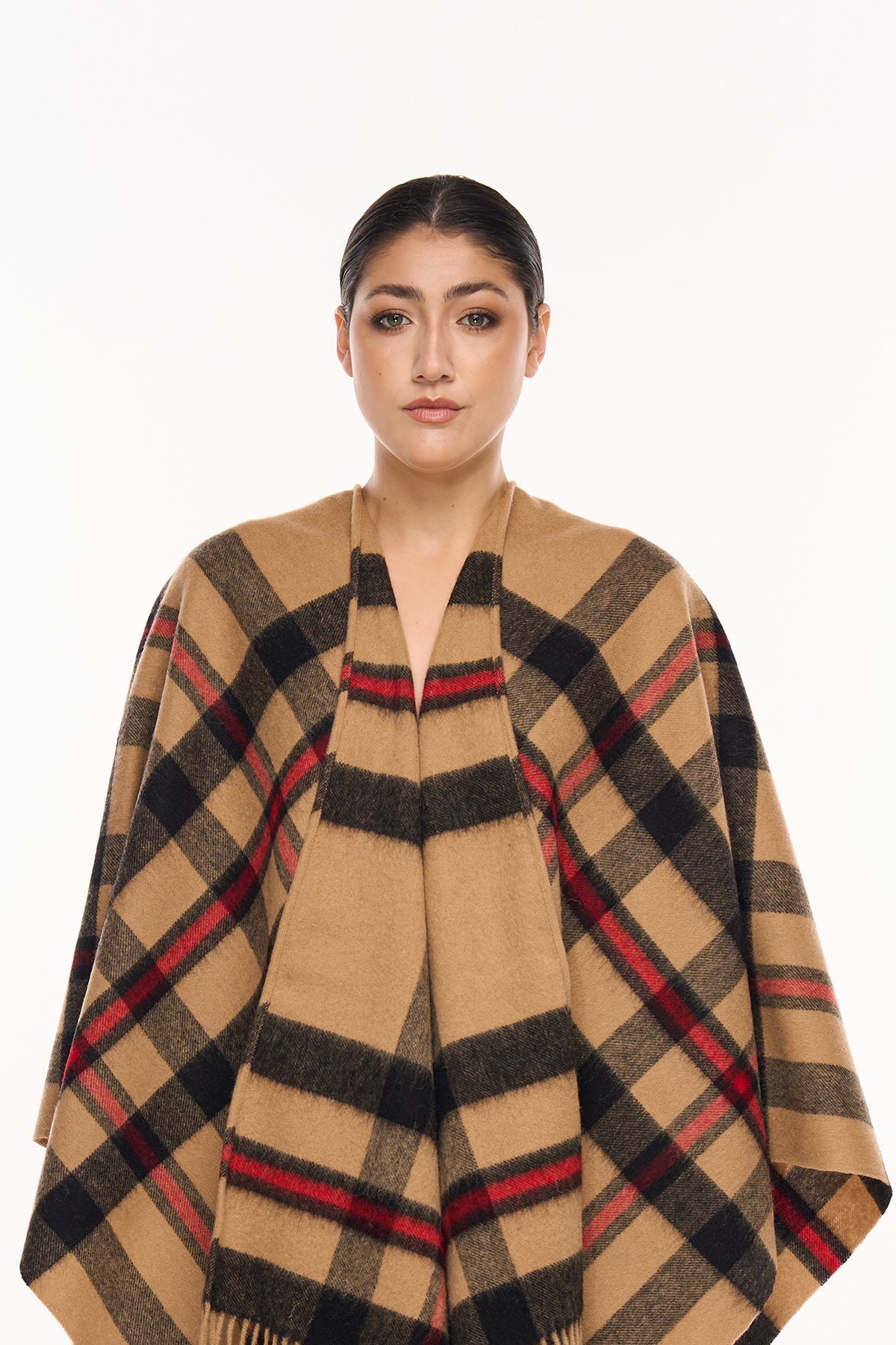 Lucchi Italy Poncho Luxury DC Scott