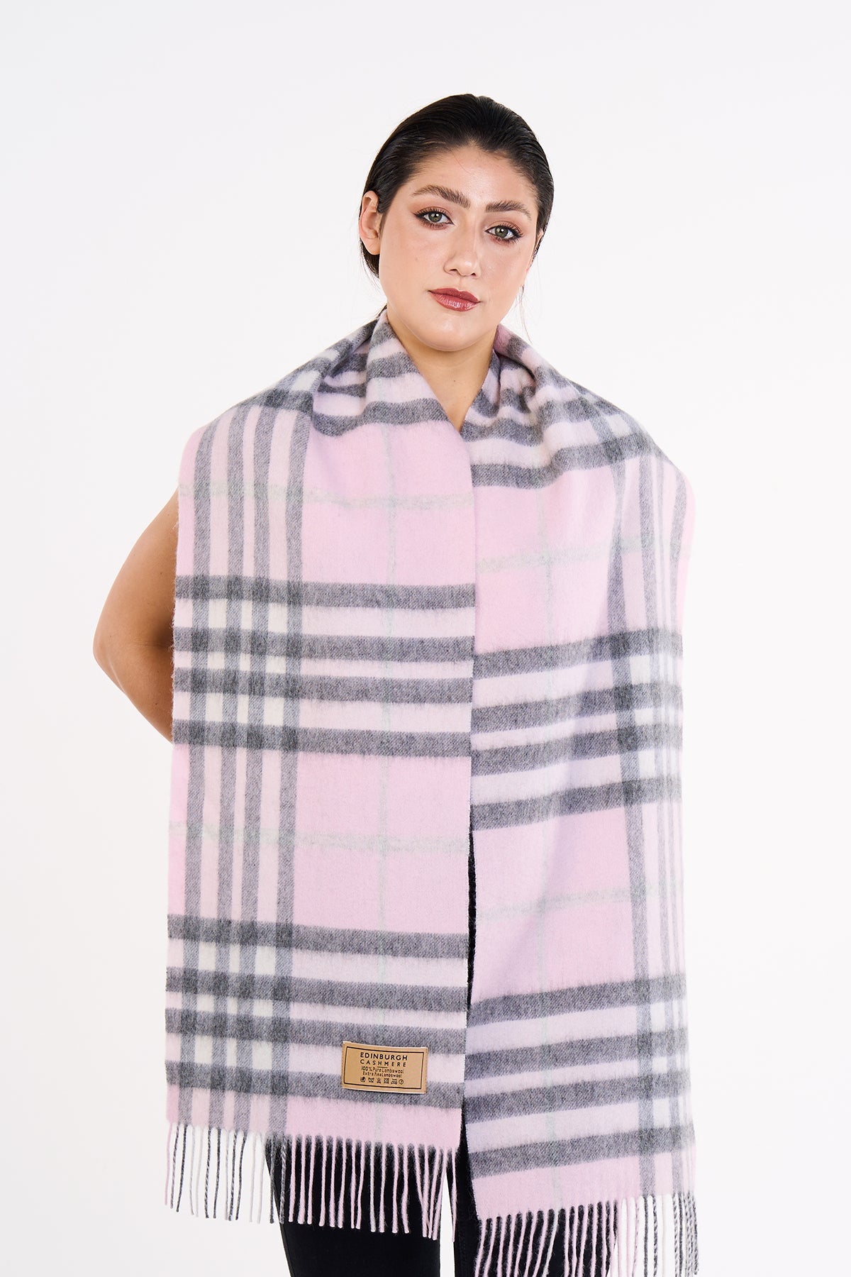 Cashmere Designer Scarf Iconic DC Classic Pink