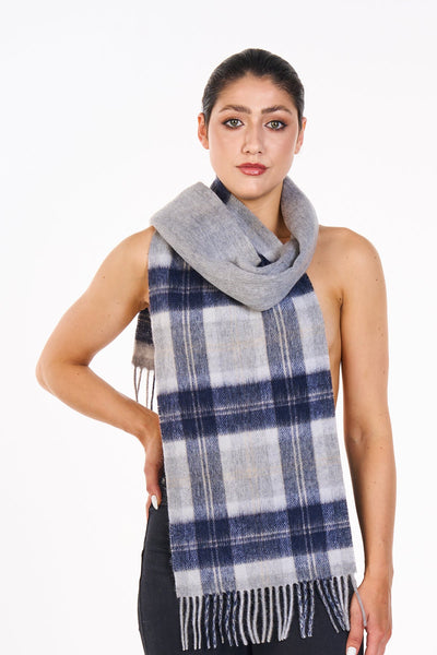 Lucchi Italy Reversible Scarf Bannockbane Silver 100% Pure Lambswool
