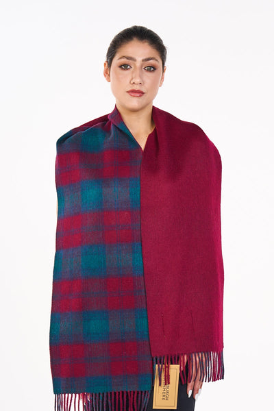 Lucchi Italy Reversible Scarf Lindsay Burgundy 100% Pure Lambswool