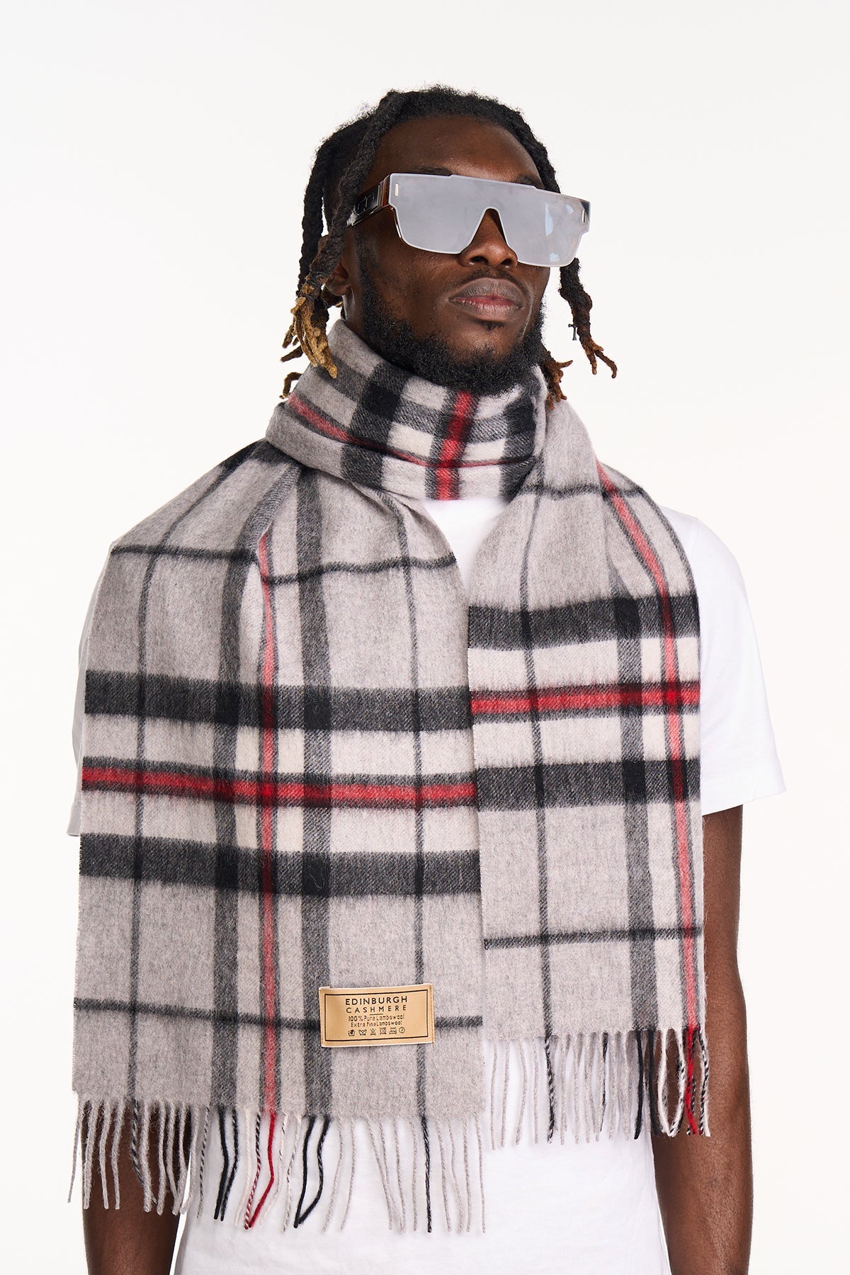 Lucchi Italy Scarf Tartan 100% Pure Lambswool Scottish Design Thomson Grey