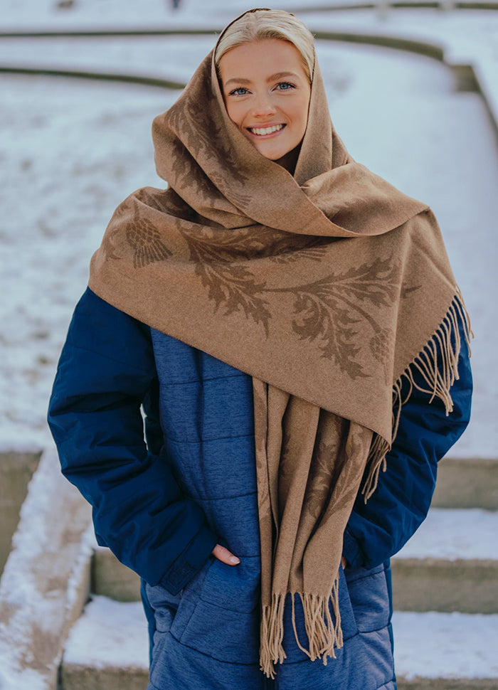 Lucchi Italy Double Thistle Camel Stole 100% Pure Lambswool