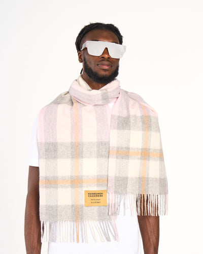 100% Pure Lambswool Scarf DC Scott Pink