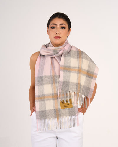 100% Pure Lambswool Scarf DC Scott Pink