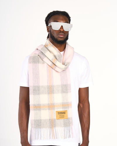 100% Pure Lambswool Scarf DC Scott Pink