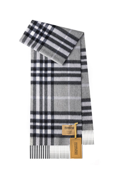 Cashmere Designer Scarf Iconic DC Classic
