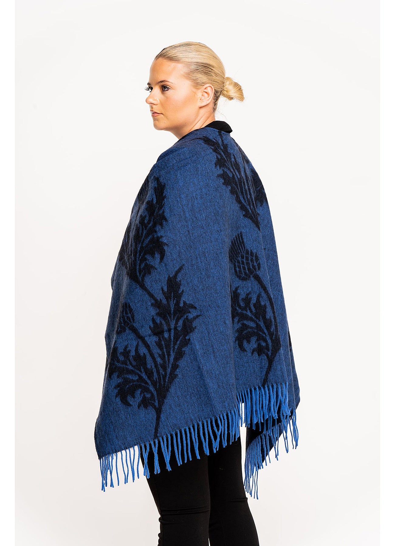 Lucchi Italy Single Thistle Navy Cape 100% Pure Lambswool