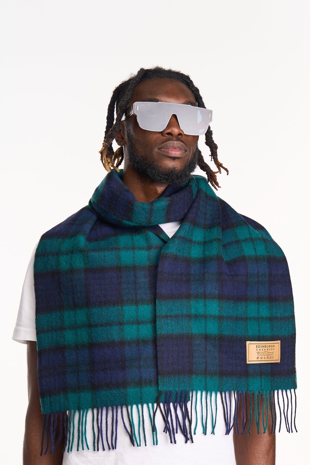 Lucchi Italy 100% Pure Cashmere Scarf Design Black Watch Tartan - Small