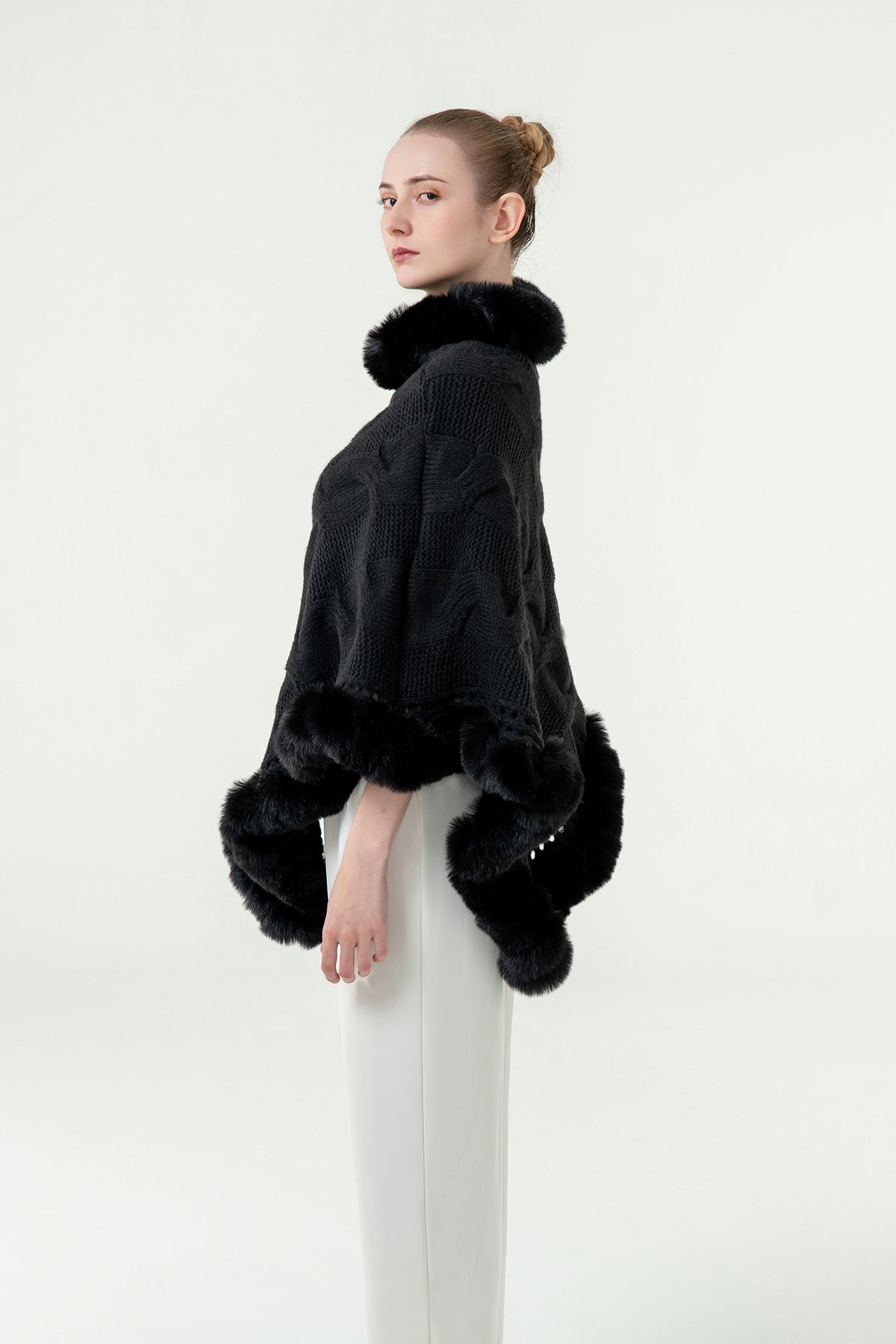Lucchi Italy Women's Poncho - Black