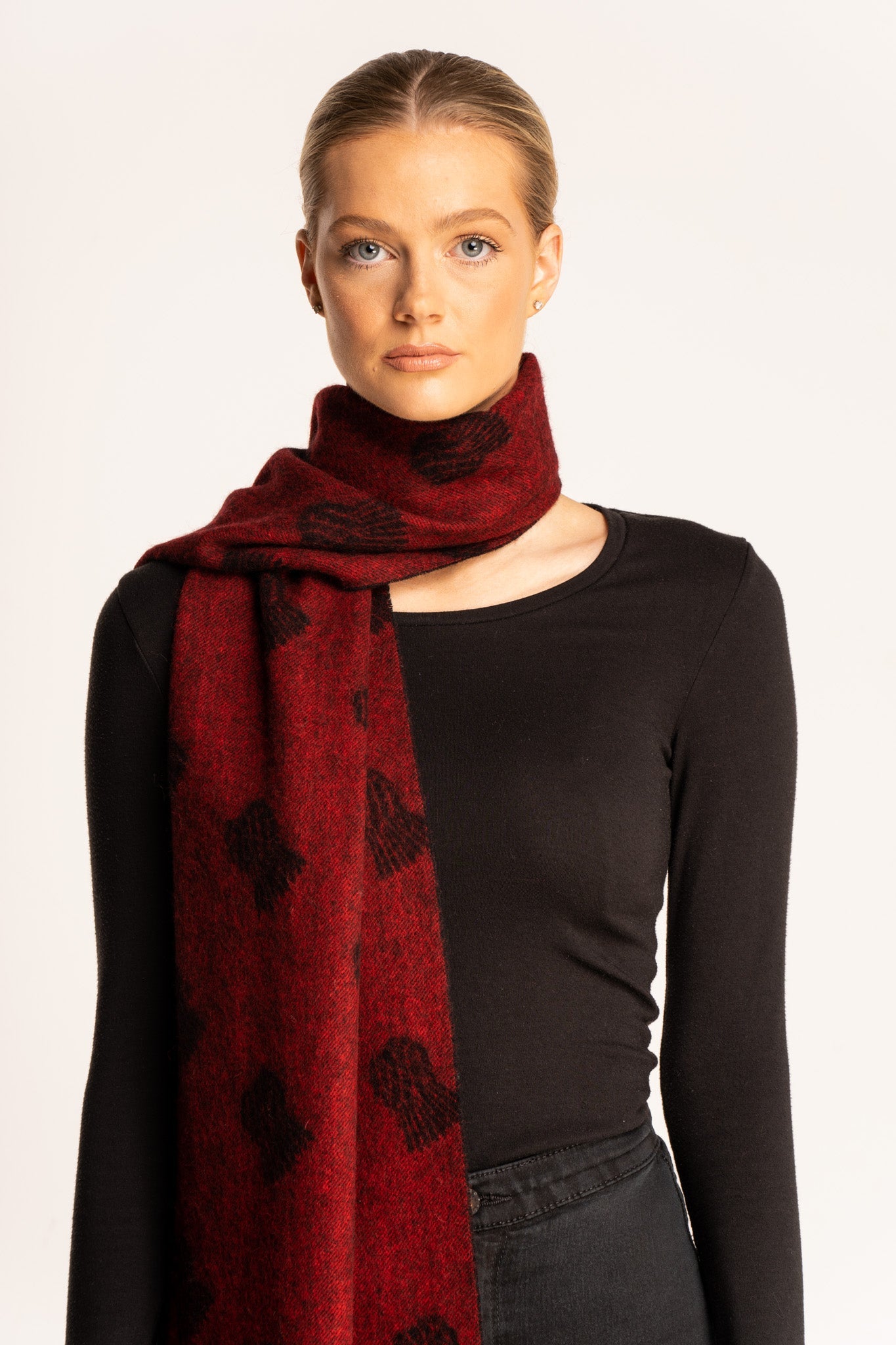 Lucchi Italy Thistle Small Red Scarf 100% Pure Lambswool