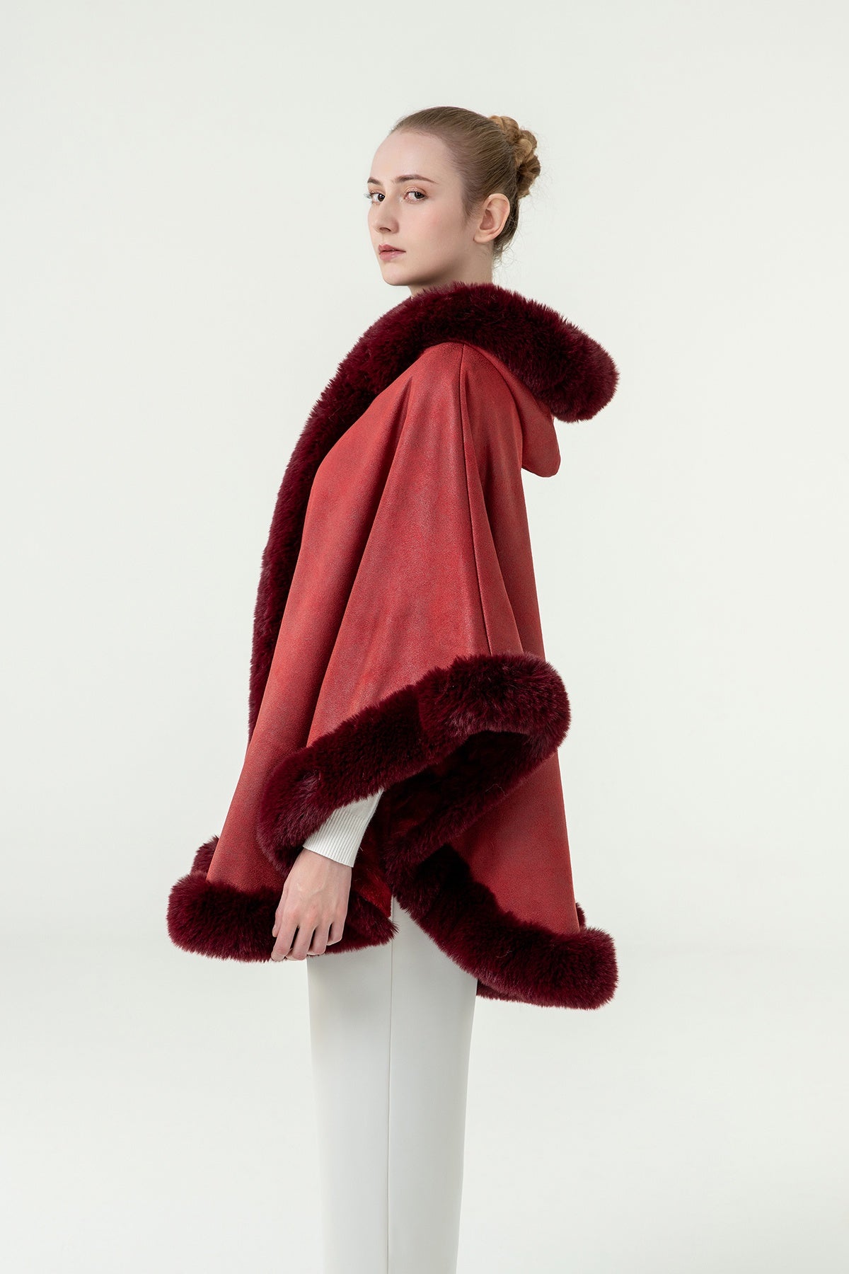 Lucchi Italy Women's Hooded Cape - Red