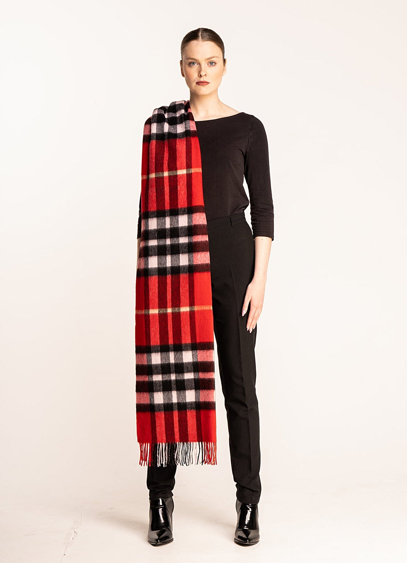 Lucchi Italy DC Red Stole 100% Pure Lambswool