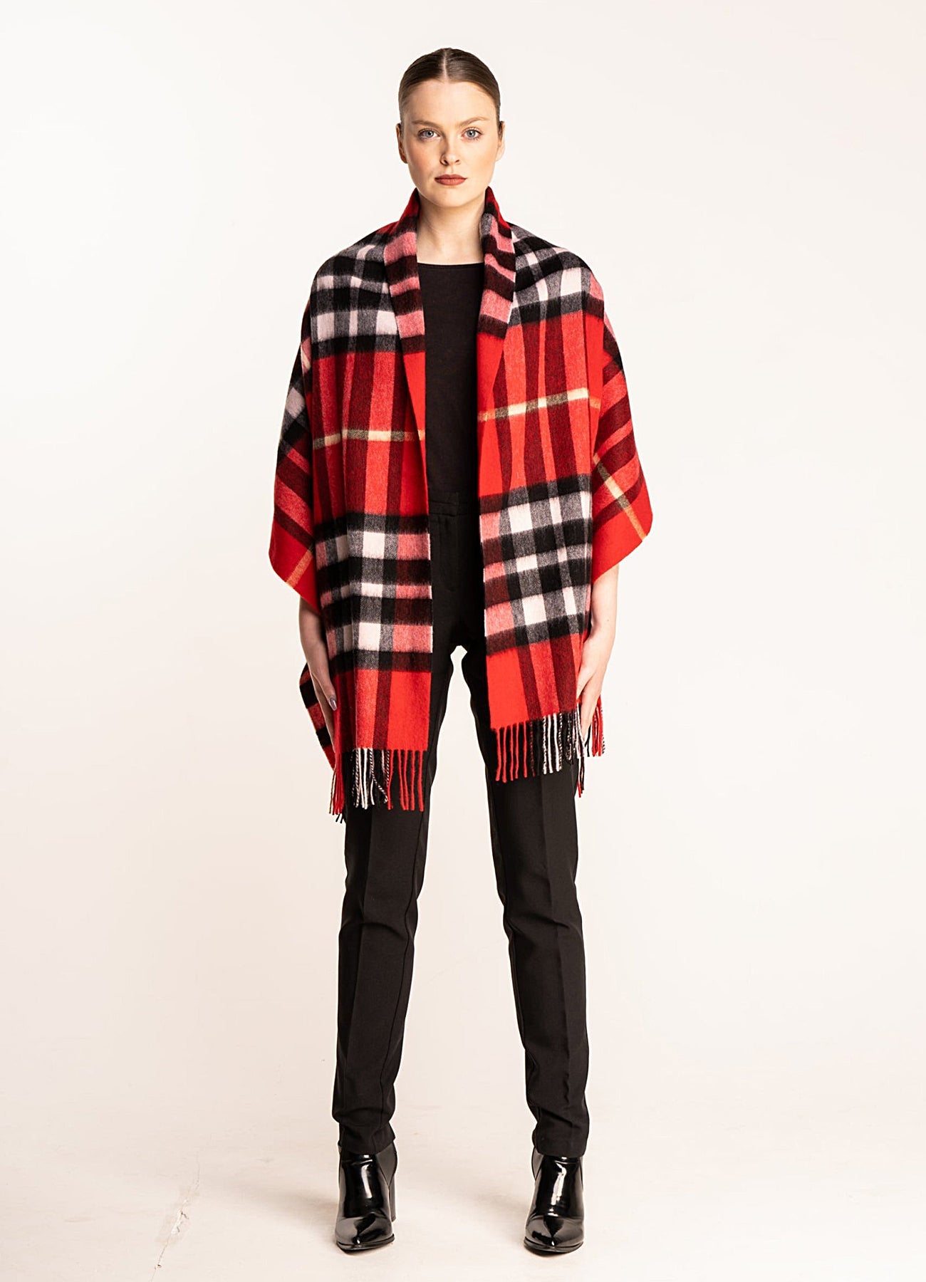 Lucchi Italy DC Red Stole 100% Pure Lambswool