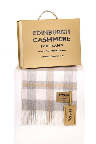 DC Scott Cashmere Scarf Pink