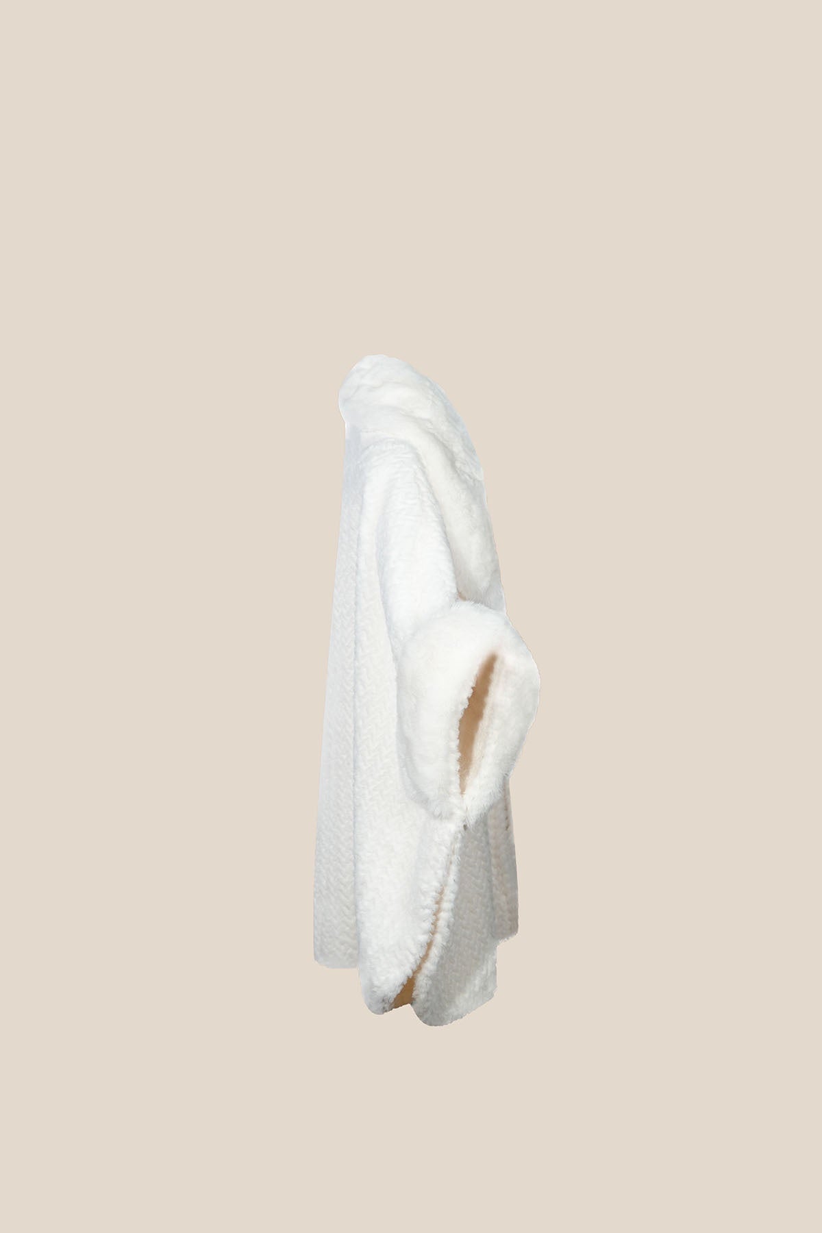 Lucchi Italy Women's Cape - White