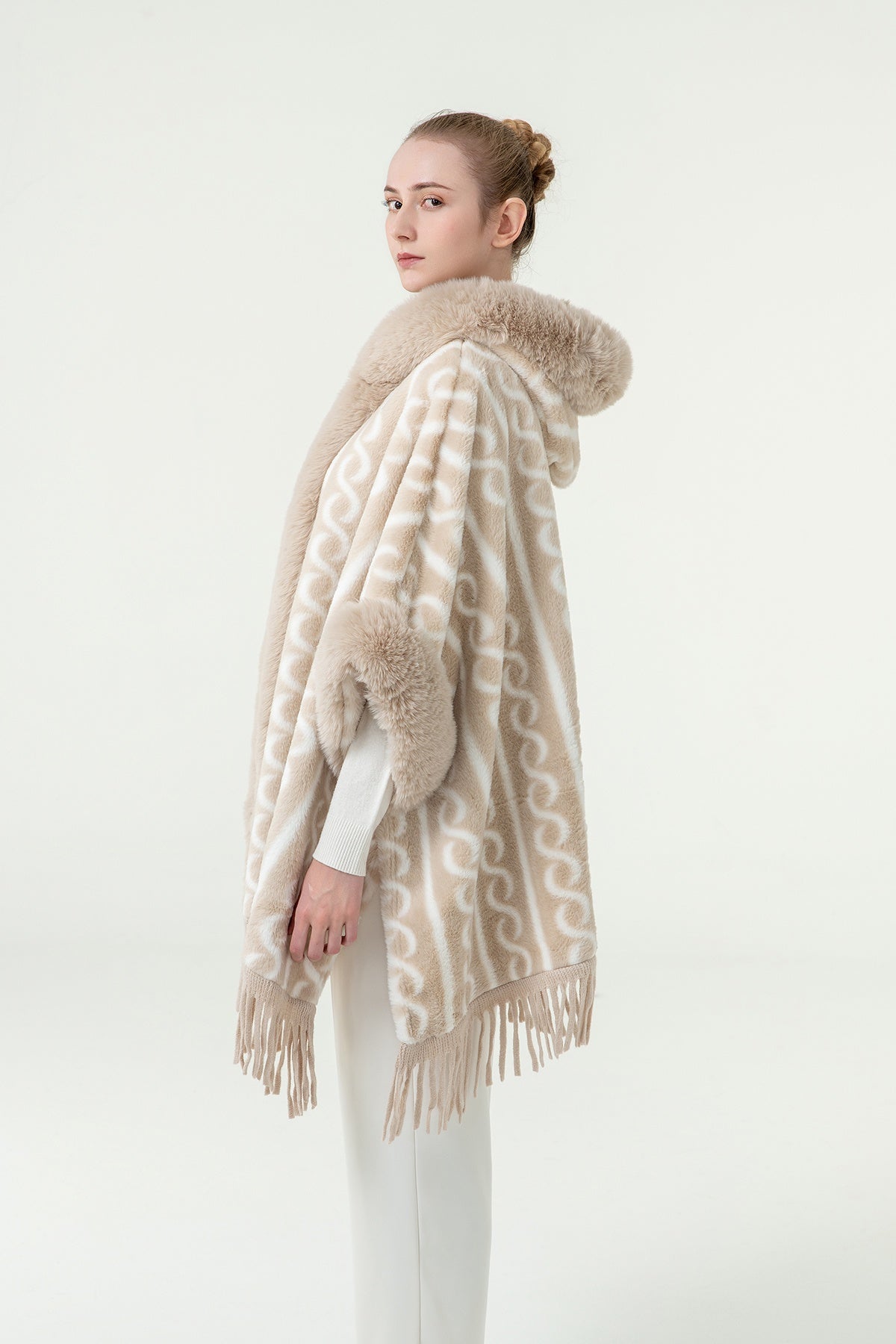 Lucchi Italy Women's Hooded Cape - Cream